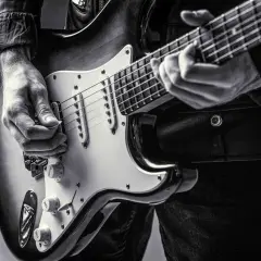 Jaka gitara elektryczna dla początkujących? Oto najlepsze opcje na start