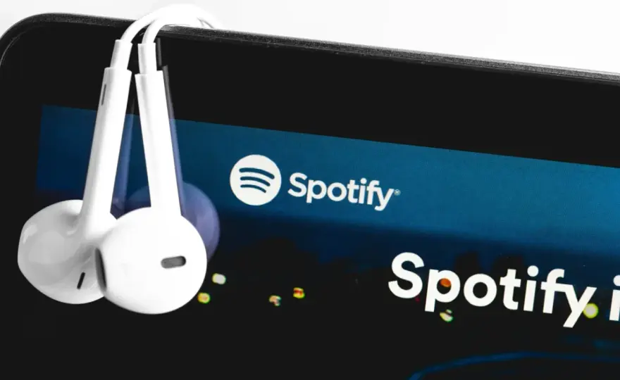 Jak dodać piosenkę do playlisty na Spotify i nie popełnić błędu